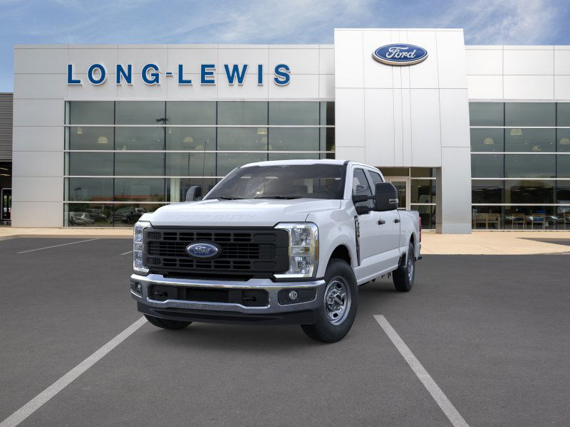 2026 Ford F-250 photo 2