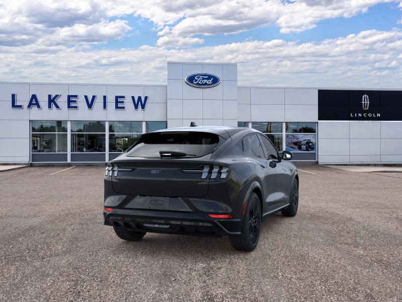 2025 Ford Mustang Mach-E GT - Photo 37