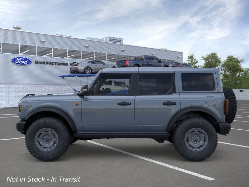 2025 Ford Bronco Badlands photo 3