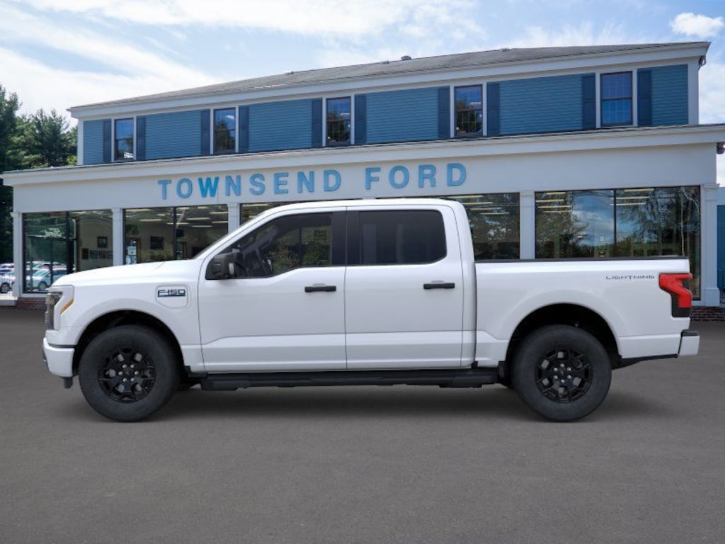 New 2025 Ford F-150 Lightning XLT TRUCK