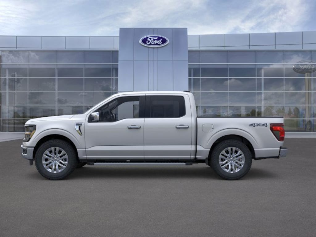 New 2025 Ford F-150 XLT Truck SuperCrew Cab