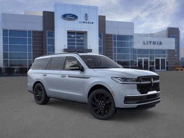 Thumbnail: 2025 Lincoln Navigator - 30