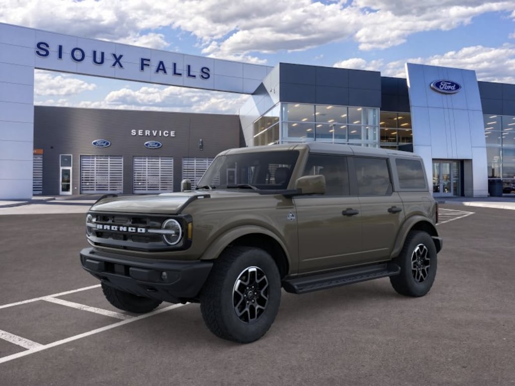 New 2026 Ford Bronco Outer Banks SUV