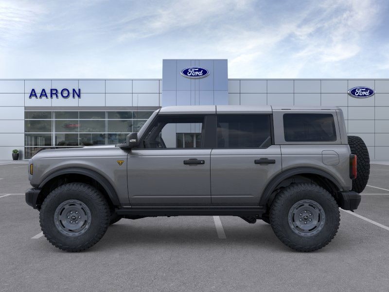 2025 Ford Bronco Badlands photo 3
