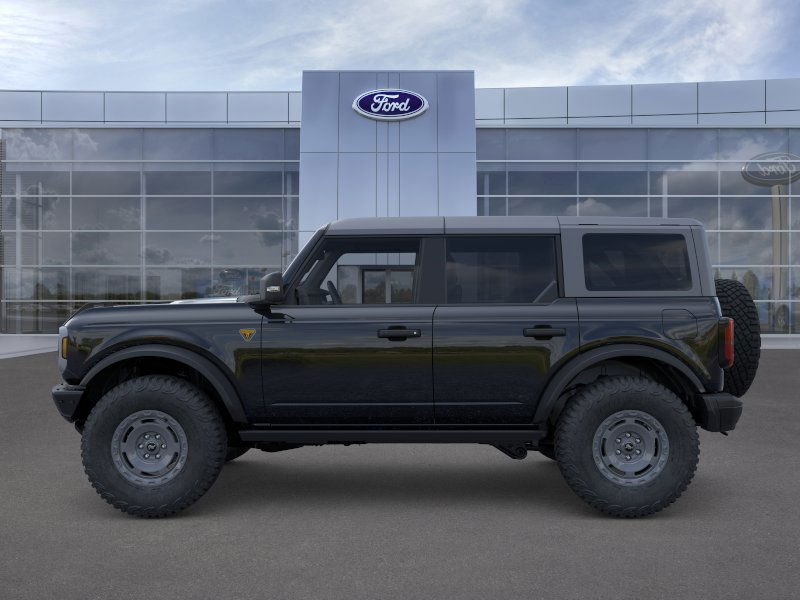 2025 Ford Bronco Badlands photo 3