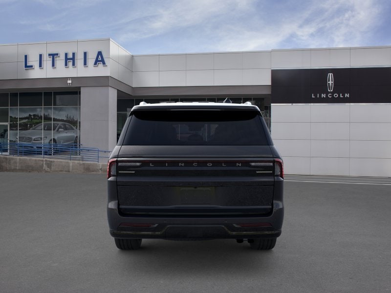 Thumbnail: 2026 Lincoln Navigator L - 35