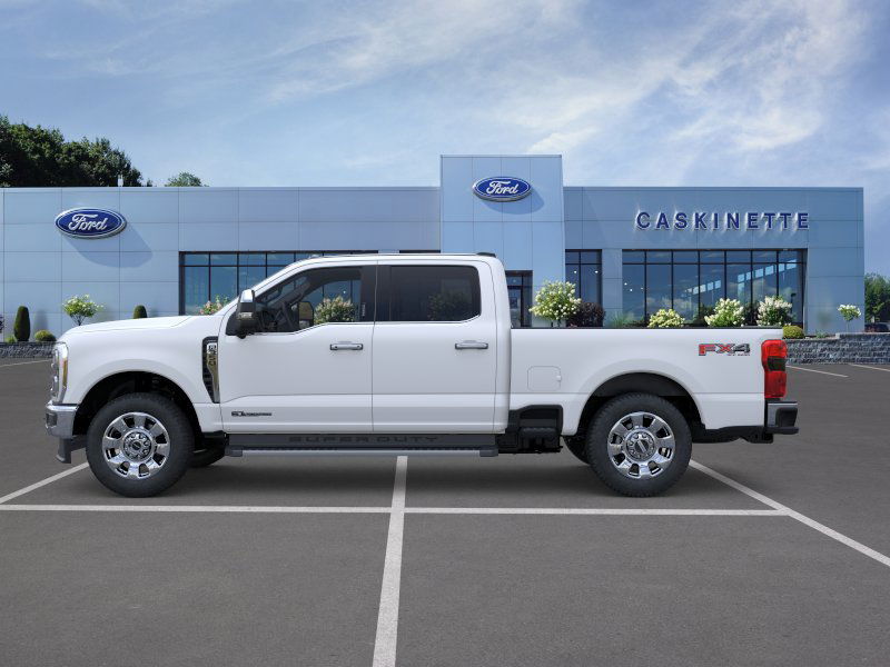 2025 Ford F-350 Lariat photo 2