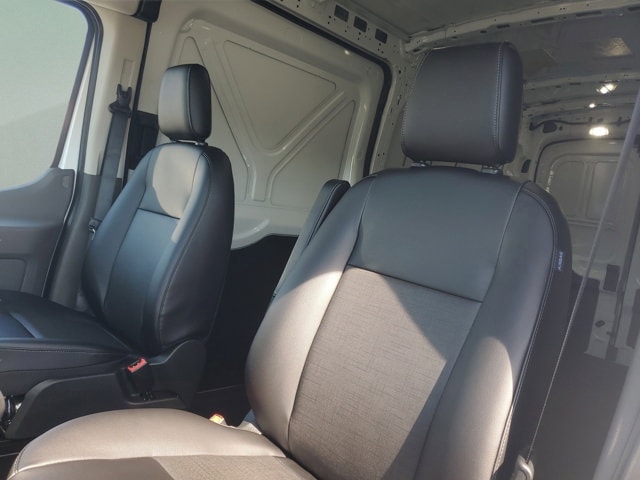 2025 Ford Transit Van Base - Photo 51