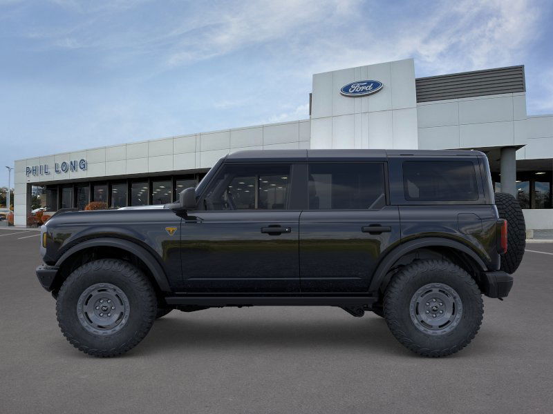2025 Ford Bronco Badlands photo 3