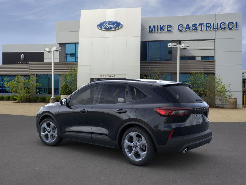 2025 Ford Escape ST-Line photo 4