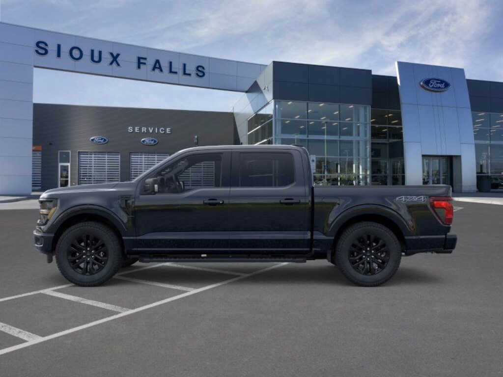 New 2025 Ford F-150 XLT Truck SuperCrew Cab