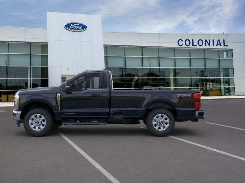 2025 Ford F-250 XLT photo 3