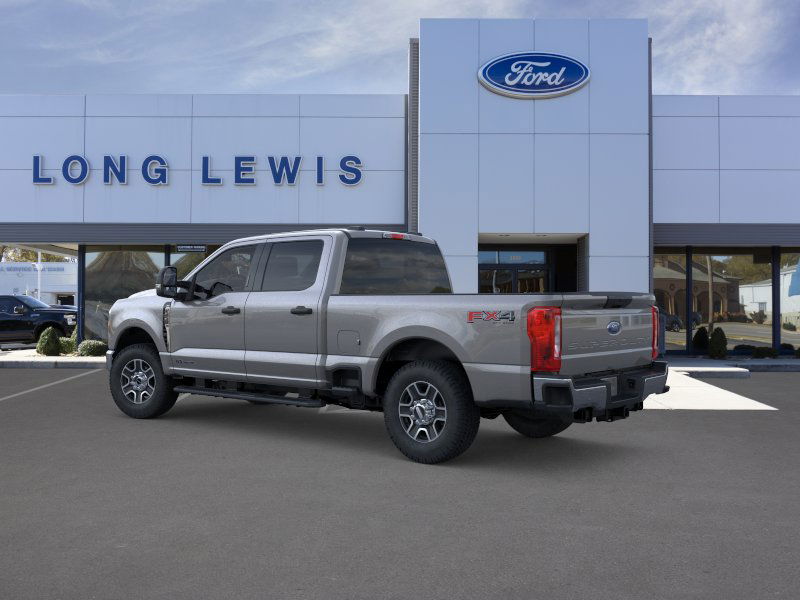 2025 Ford F-250 photo 3