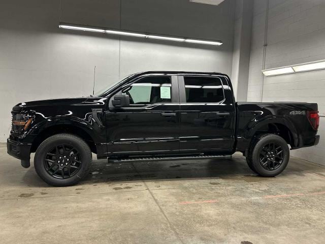 Thumbnail: 2025 Ford F-150 - 32