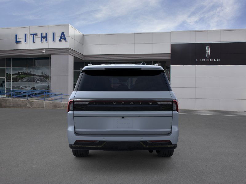 Thumbnail: 2026 Lincoln Navigator L - 35