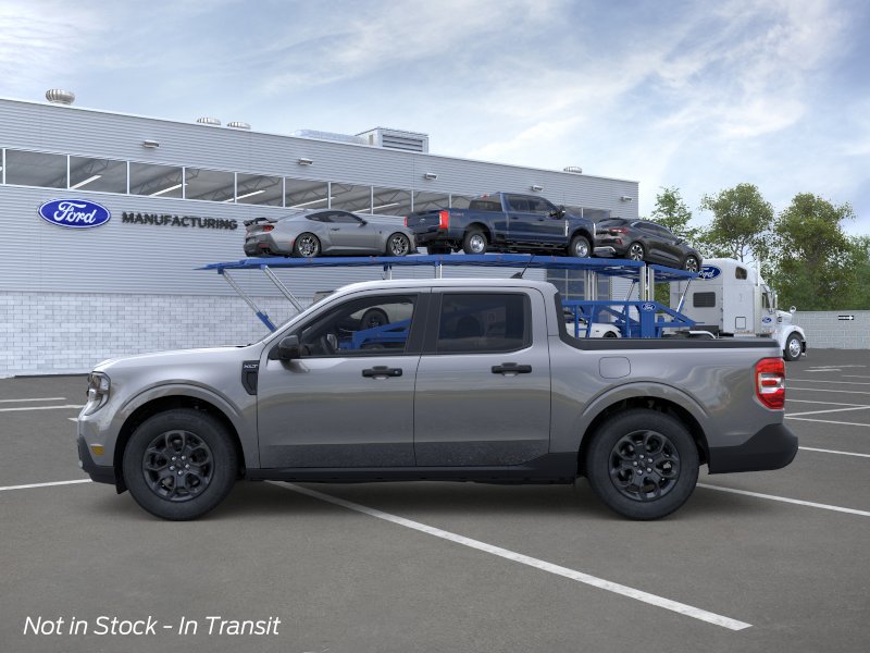 View vehicle photo 3