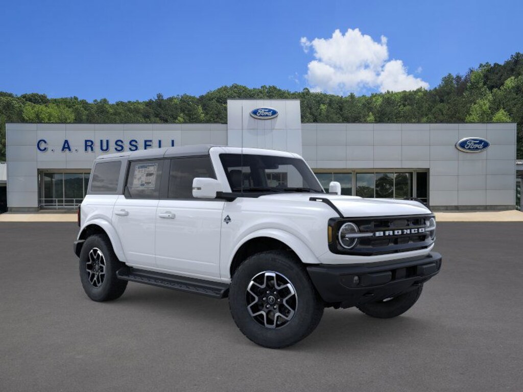 New 2025 Ford Bronco Outer Banks SUV