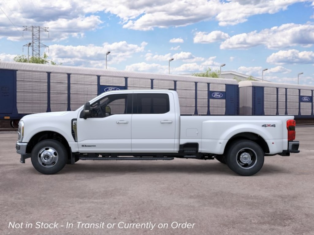 New 2026 Ford F-350 Lariat Truck Crew Cab