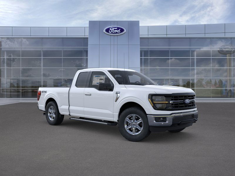 new 2025 Ford F150 XLT car