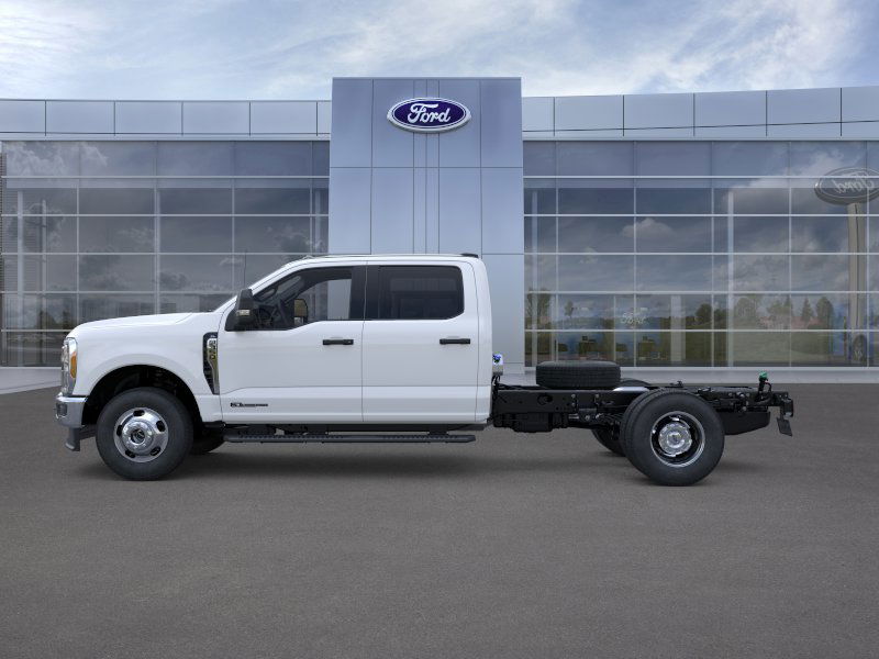 2026 Ford F-350 XL photo 3