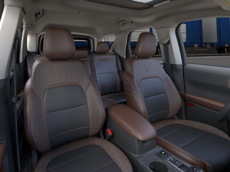 2025 Ford Bronco Sport Outer Banks photo 4