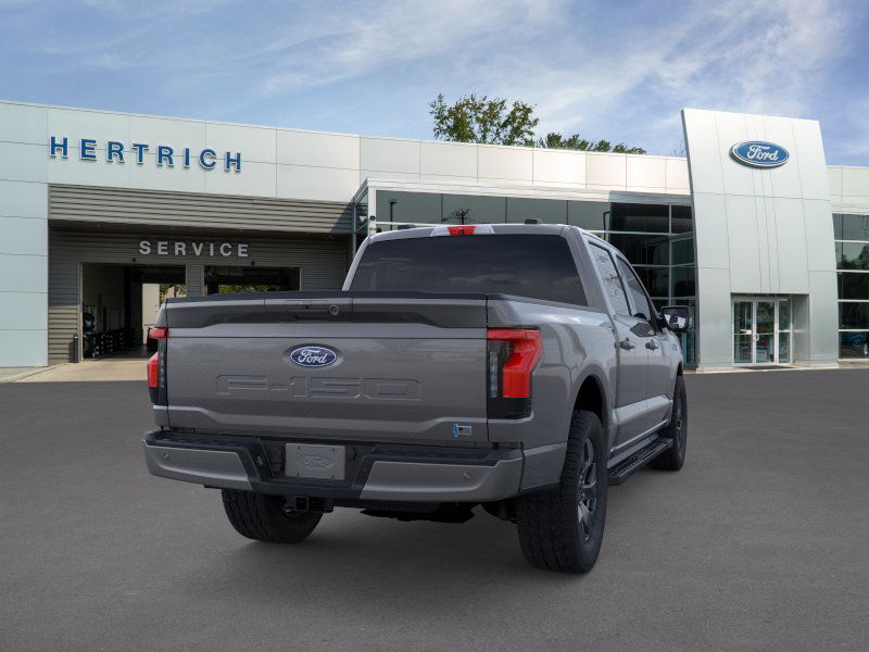 2025 Ford F-150 Lightning Flash TRUCK