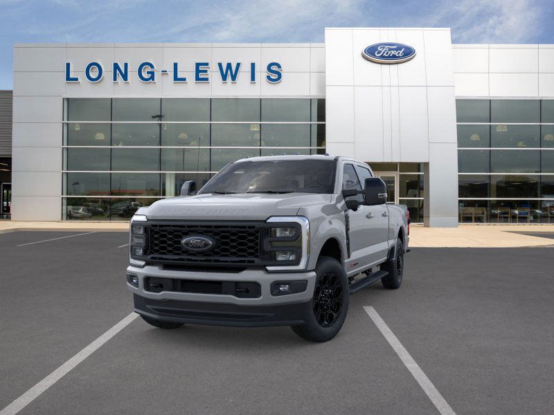 2025 Ford F-250 photo 2