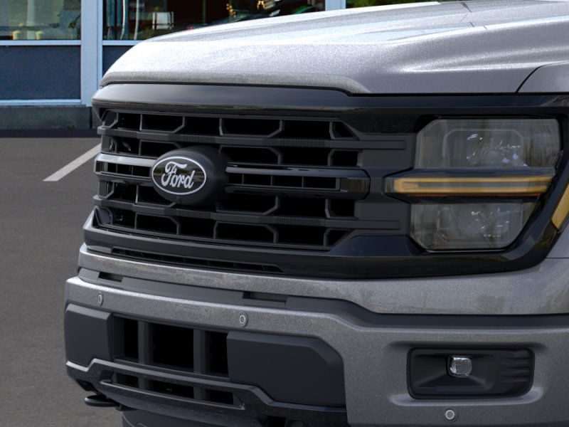 2025 Ford F-150 XLT photo 17