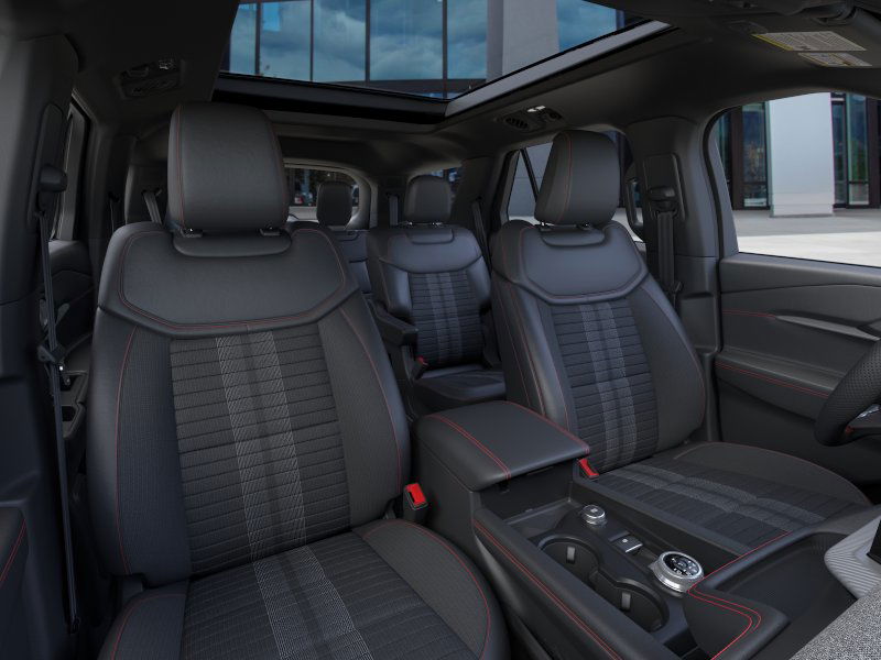 2026 Ford Explorer ST-Line photo 4