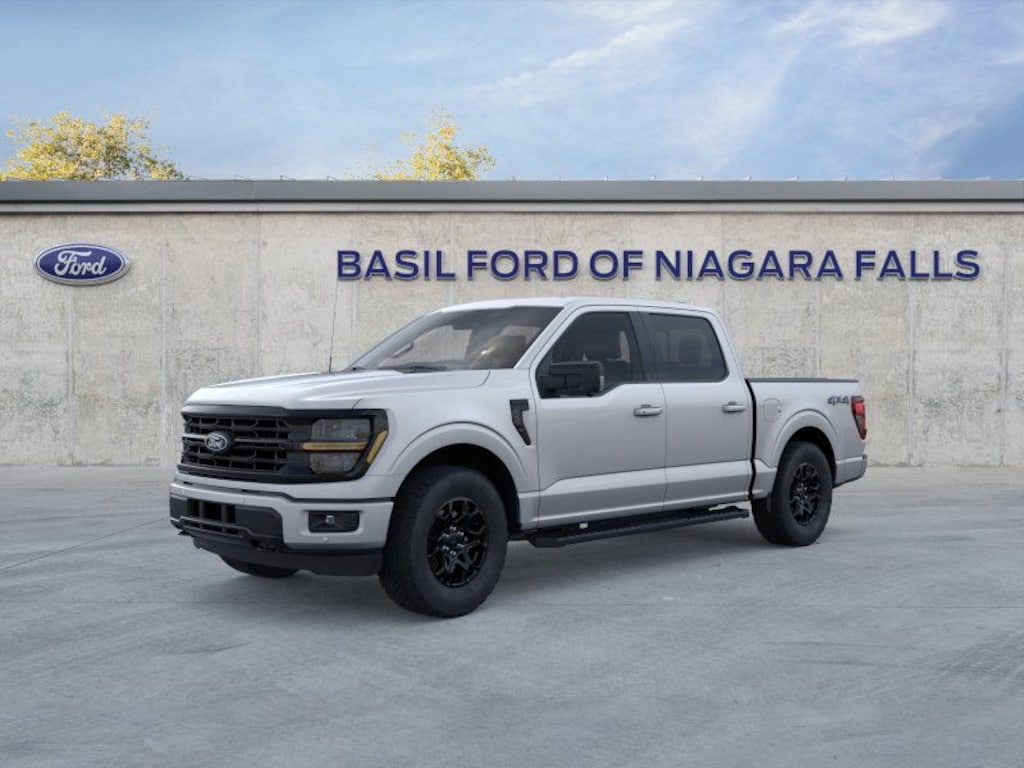 New 2025 Ford F-150 XLT 4WD Supercrew 5.5 Box 4WD SuperCrew 5.5 Box
