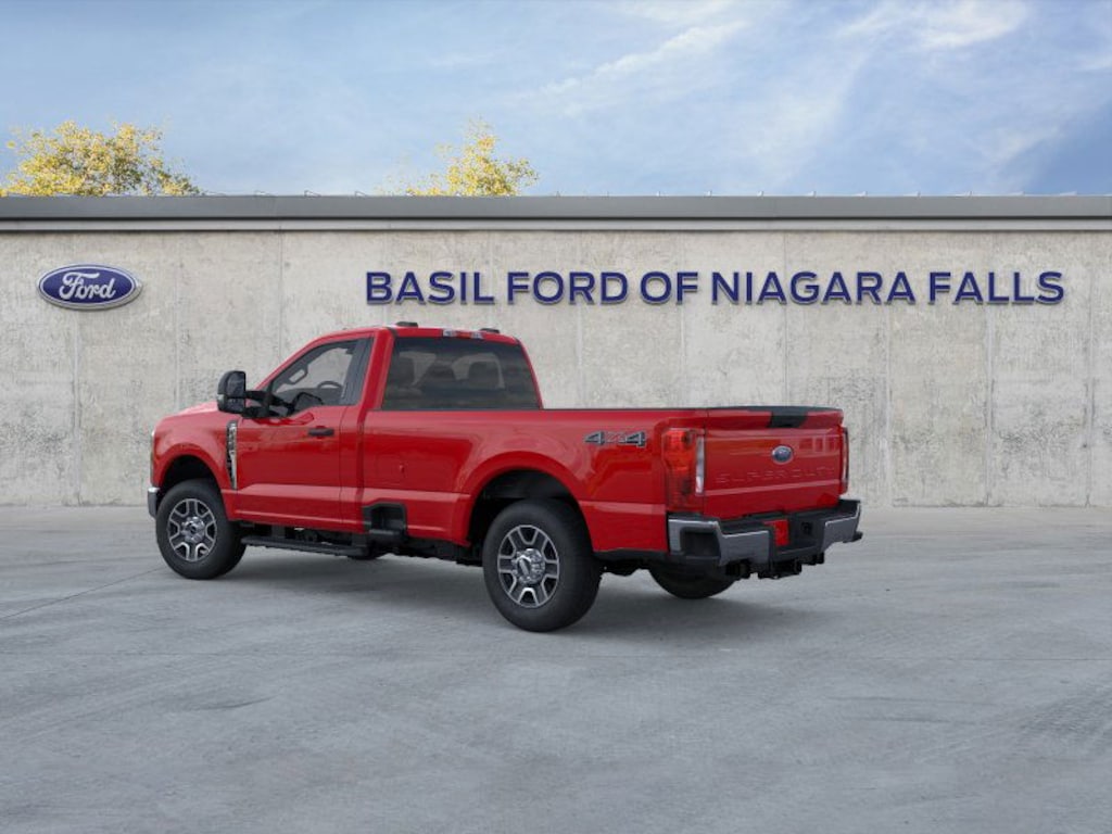 New 2025 Ford Super Duty F-350 SRW XLT 4WD Reg Cab 8 Box 4WD Reg Cab 8 Box