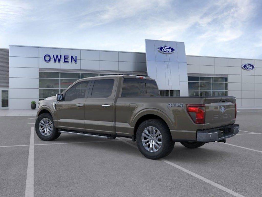 New 2025 Ford F-150 XLT Truck SuperCrew Cab