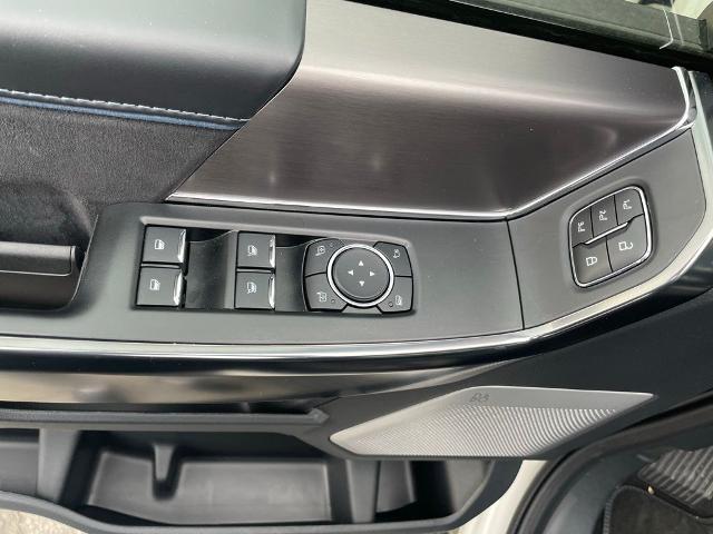 2025 Ford F-150 Platinum - Photo 51