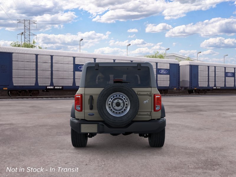 2026 Ford Bronco Base SUV