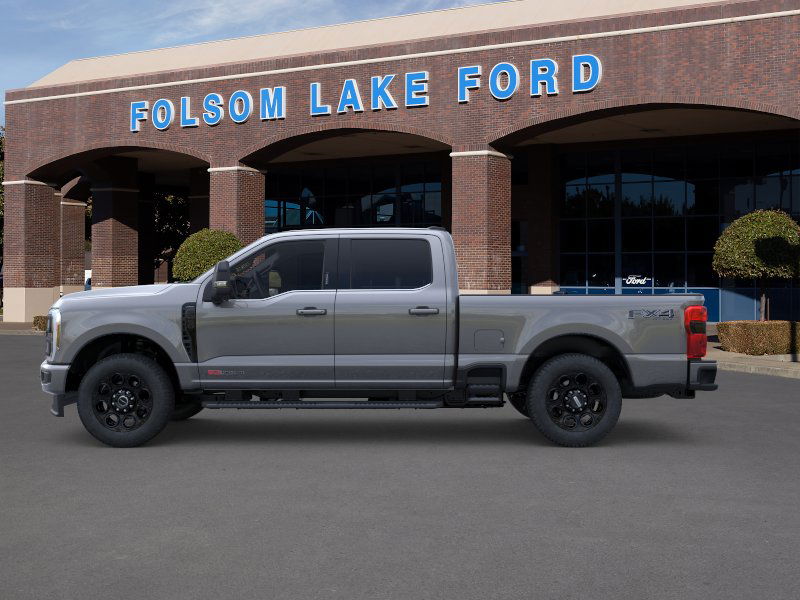 2025 Ford F-350 Lariat photo 4