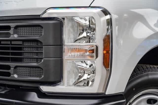 Thumbnail: 2024 Ford F-350 - 28