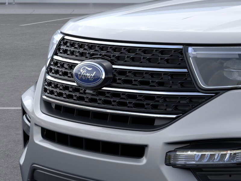 2024 Ford Explorer XLT photo 19