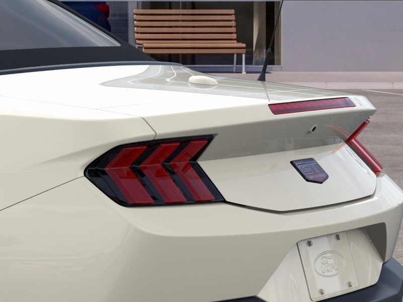 2025 Ford Mustang GT Premium Convertible - Photo 22