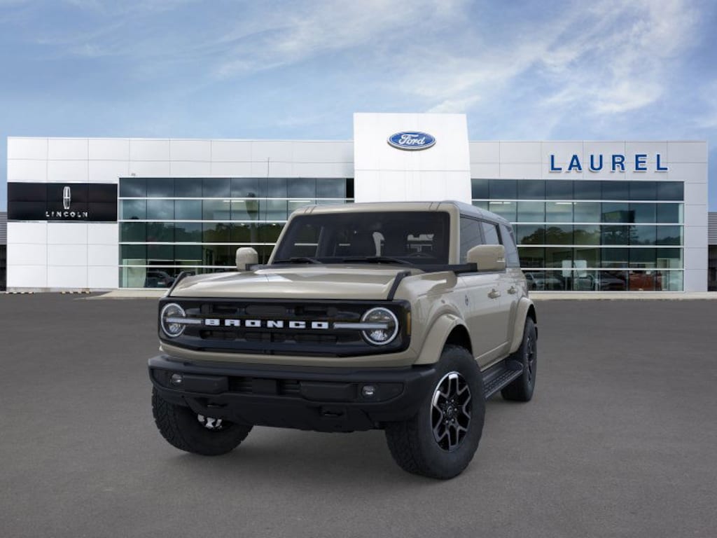 New 2025 Ford Bronco Outer Banks SUV
