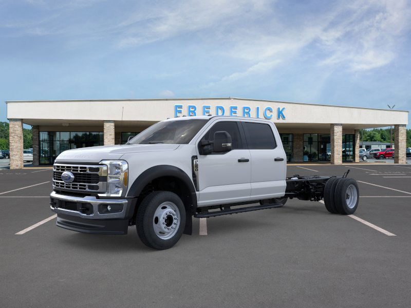 2025 Ford Super Duty F-550 DRW F-550 XL