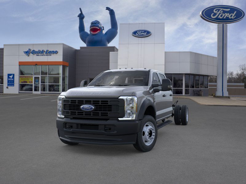 2026 Ford F-550 XL photo 2