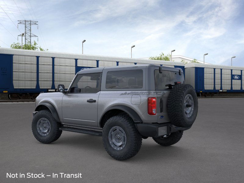 2025 Ford Bronco Base photo 4