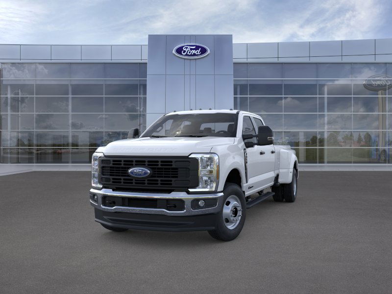 2026 Ford F-350 XL photo 2