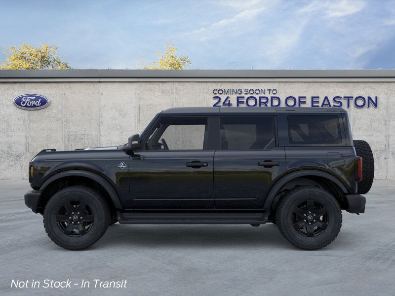 2025 Ford Bronco Outer Banks photo 3