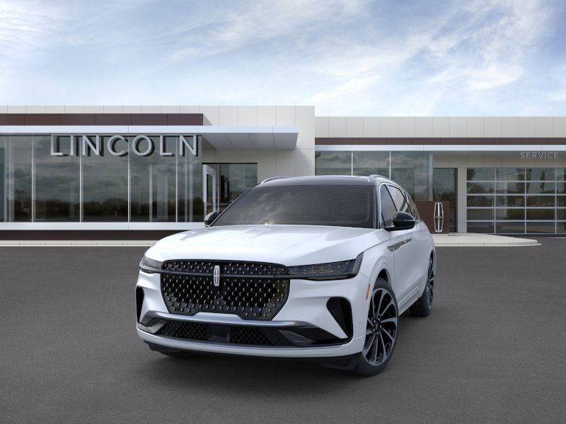 2024 Lincoln Nautilus Black Label photo 2