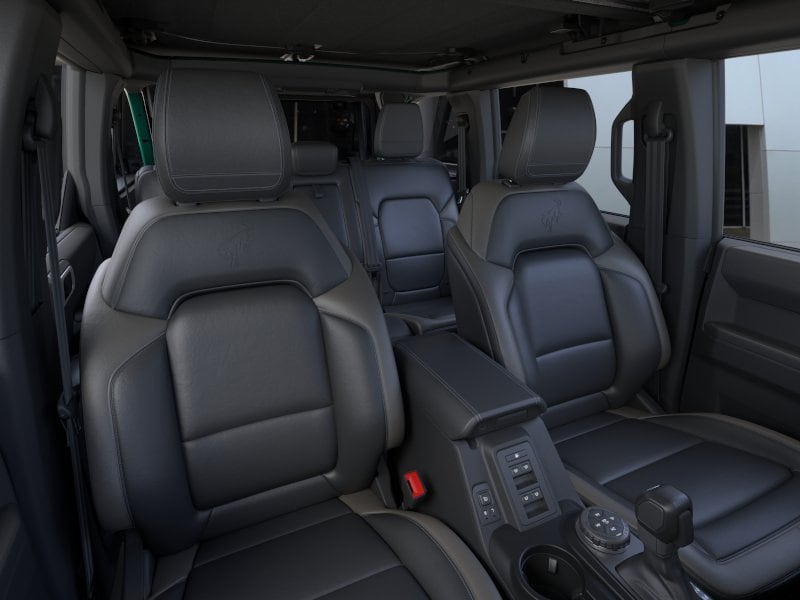 2025 Ford Bronco 4-Door Outer Banks - Photo 10