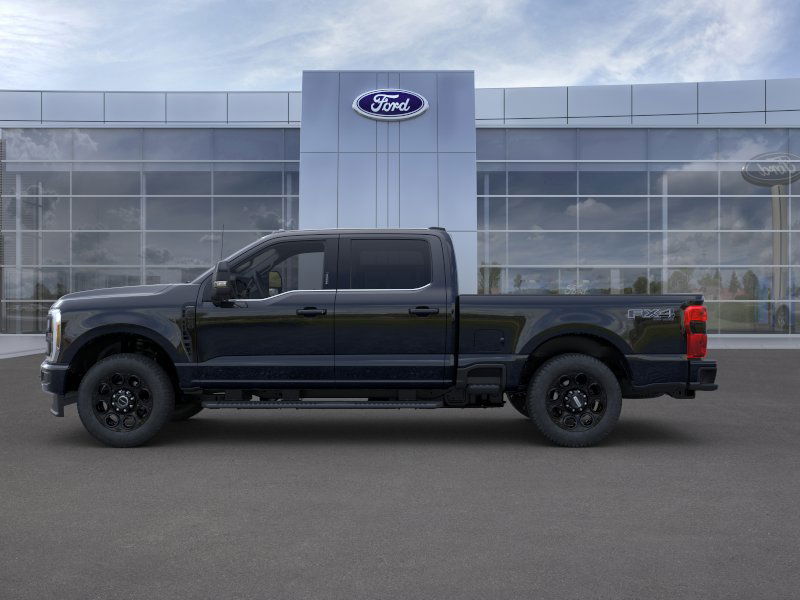 2025 Ford F-350 photo 3
