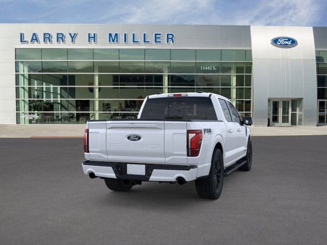 2025 Ford F-150 Lariat photo 9
