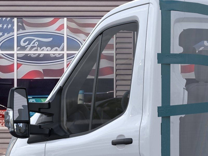 2025 Ford Transit Cutaway Base - Photo 33