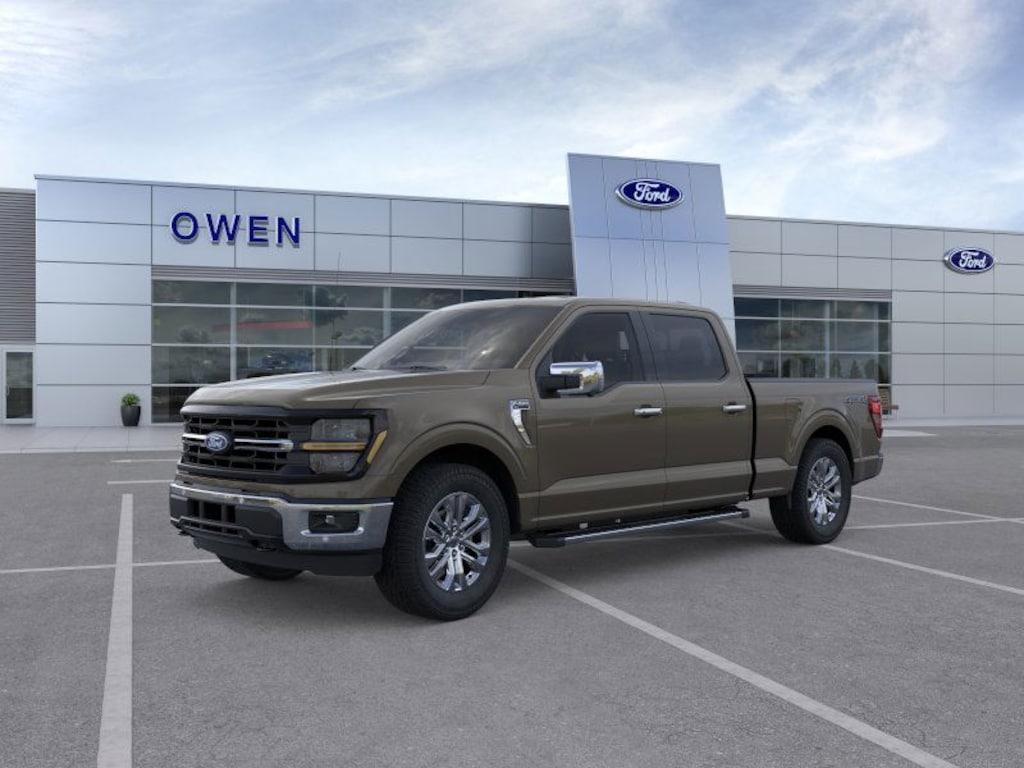 New 2025 Ford F-150 XLT Truck SuperCrew Cab